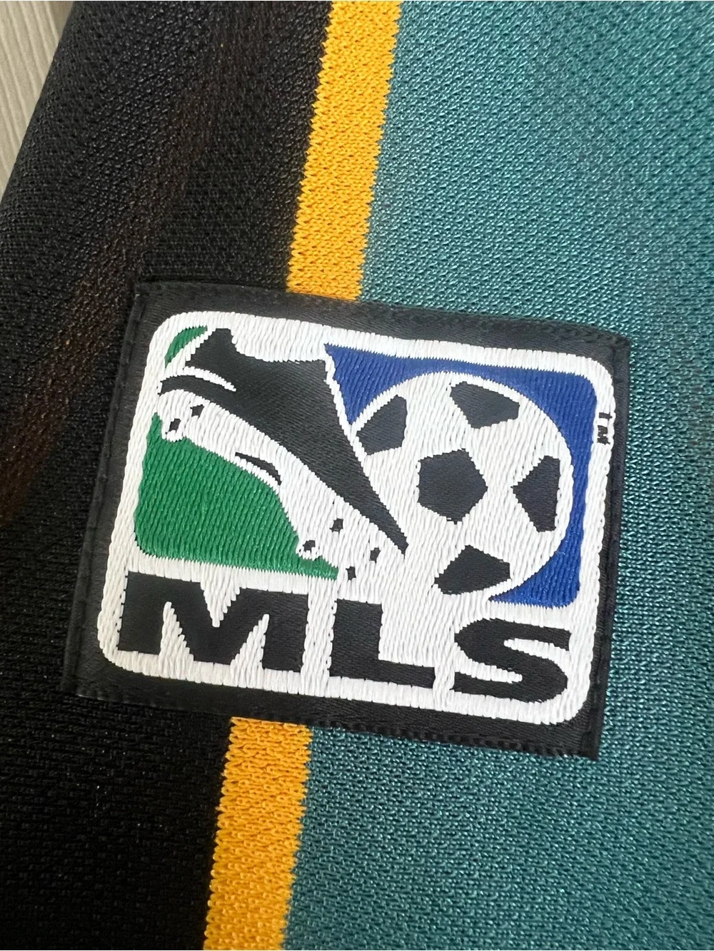 Vintage Nike Los Angeles Galaxy 1997/98 MLS Soccer Jersey XS